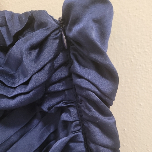 Express Strapless Dress Navy Size 8. EUC - Picture 3 of 8